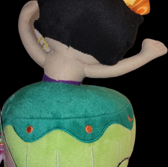 Stuff Doll - Picture 2 of 6